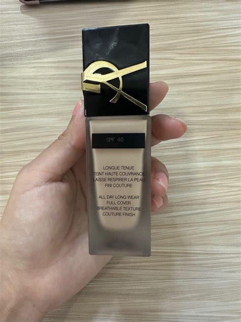 ysl hourglass foundation|YSL beauty ln3.